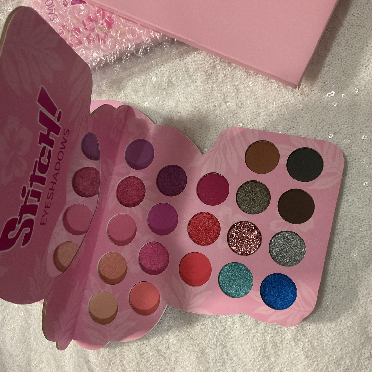 Stitch Eyeshadow Palette